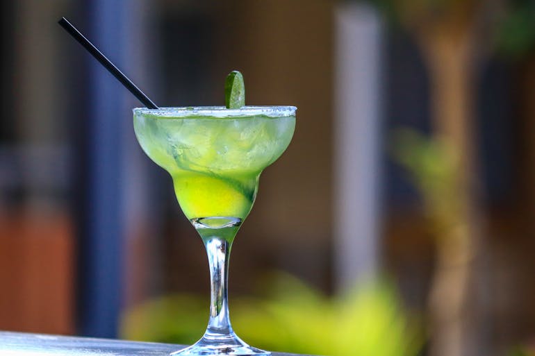Best Tequila Bar Drinks To Order: Top Picks For 2025